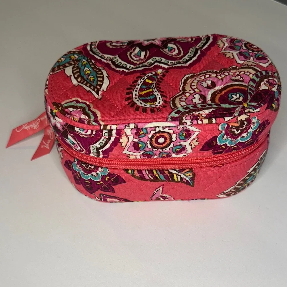Vera Bradley Pink/Coral Paisley Hard Zippered Travel Jewelry Box